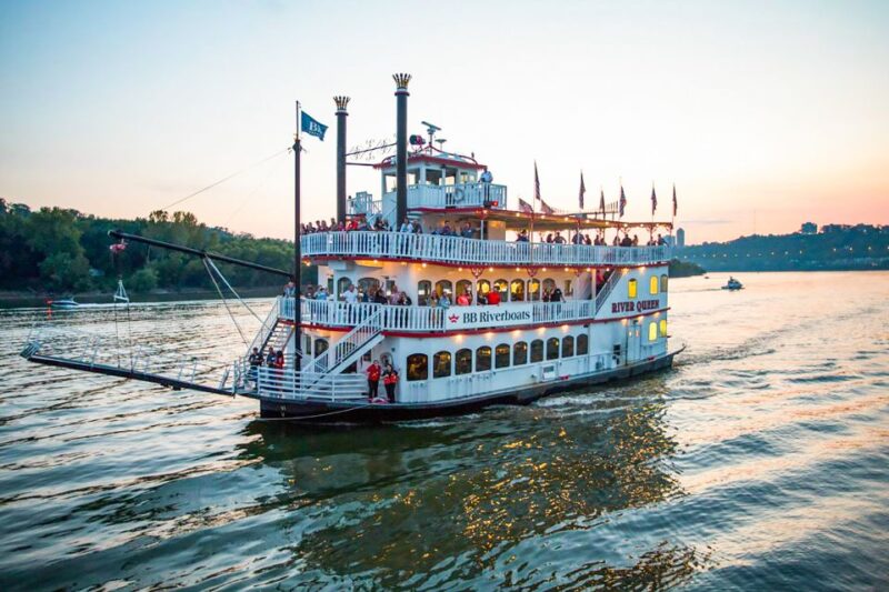 Cincinnati: Riverboat Cruise With Lunch and Entertainment - Lunch Menu by Season