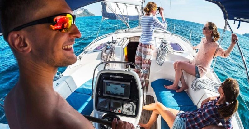 Cinque Terre: 2-Hour Private Boat Tour - Key Points