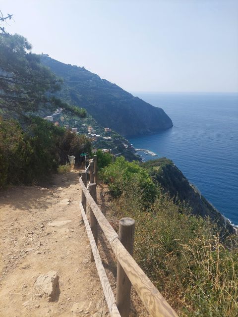 Cinque Terre From Riomaggiore to Manarola and Vineyards - Duration and Price