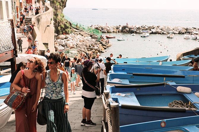 Cinque Terre Full Day Discovery: Escorted Round Trip by Bus From Florence - Preparing for Your Cinque Terre Adventure