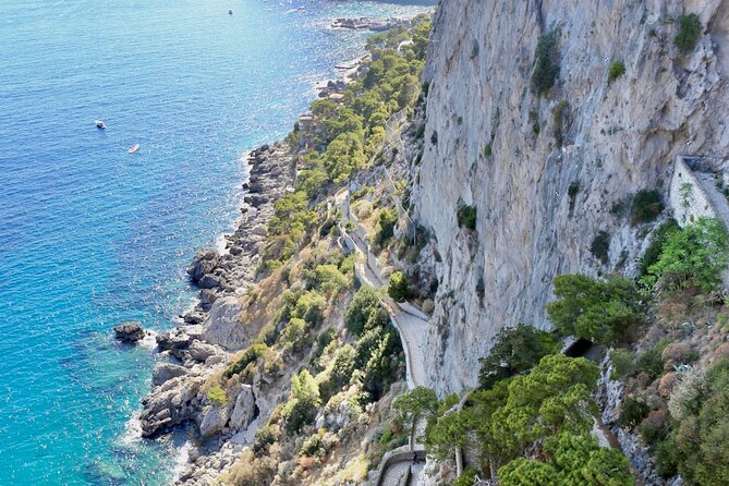 Cinque Terre Private Half Day Tour With Official Tour Guide - Tour Inclusions