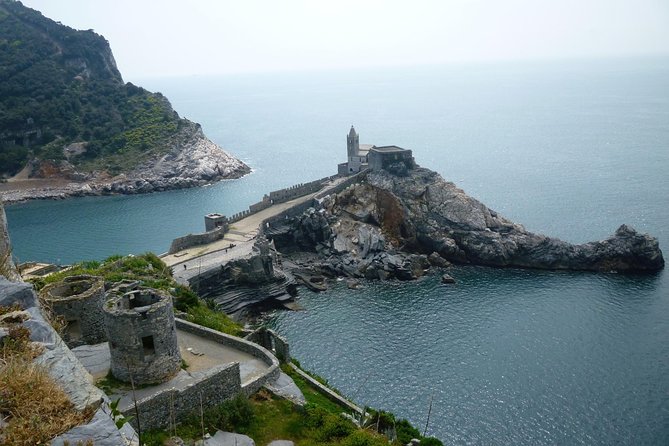 Cinque Terre Private Tour From Lucca - Beautiful Locations and Knowledgeable Guides