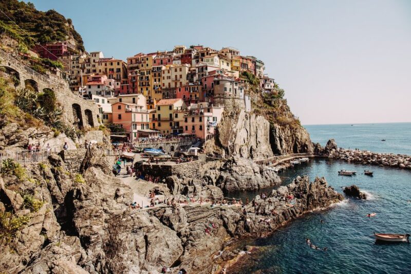 Cinque Terre: Private Walking Tour Through Villages - Meeting Point and Preparation