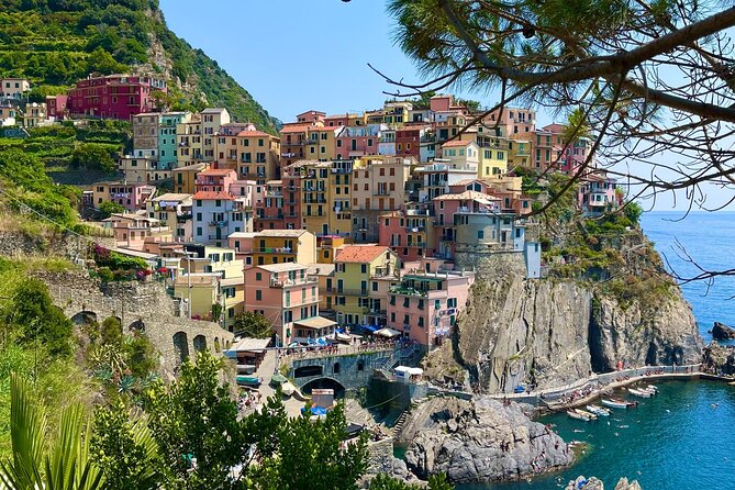 Cinque Terre Tour by Shuttle From Lucca, Pisa or La Spezia Port - Inclusions in the Tour