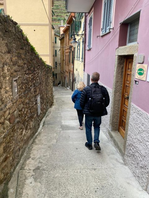 Cinque Terre Tour by Shuttle From Lucca, Pisa or La Spezia - Frequently Asked Questions