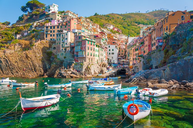Cinque Terre Tour With Limoncino Tasting From La Spezia Train Station - Recommendations and Tips