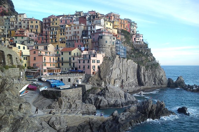 Cinque Terre Unforgettable Hiking Experience - Private Transportation and Guided Hike