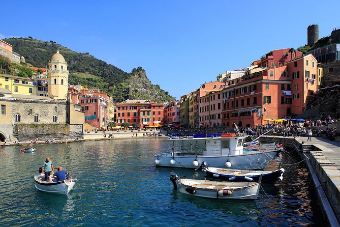 Cinque Terre With Vernazza Manarola and Corniglia From Livorno Cruise Port - Visiting Corniglia