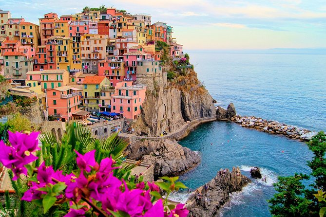 Cinque Terre With Vernazza Manarola and Corniglia Fullday From Florence - Key Points
