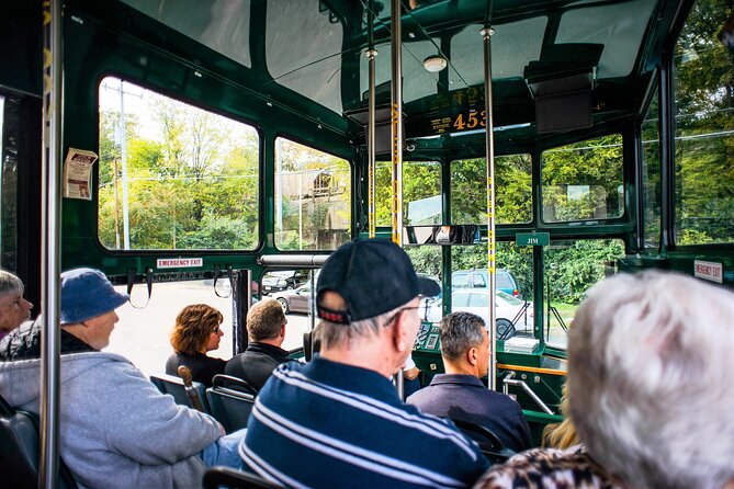 Circle Pass: Johnny Cash, Trolley Tour, Ryman, Ole Smoky, & More - Attractions Included in the Circle Pass