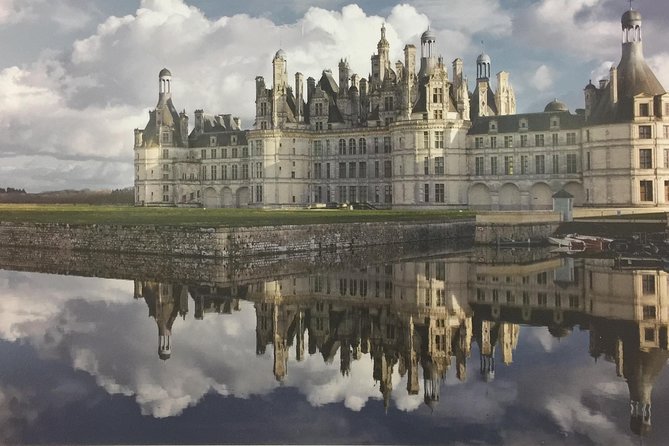 Circuit 2 Castles Around Blois: Chambord + Cheverny - Inclusions
