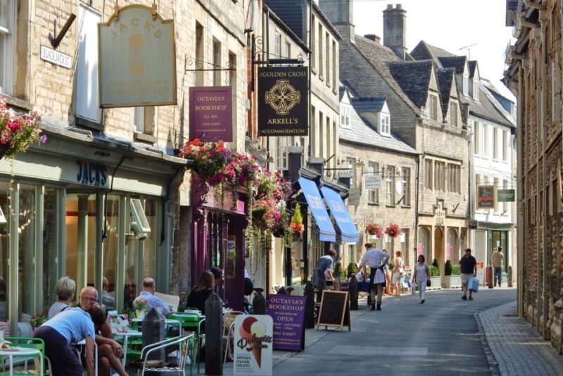 Cirencester: Quirky Self-Guided Smartphone Heritage Walks - Cancellation Policy