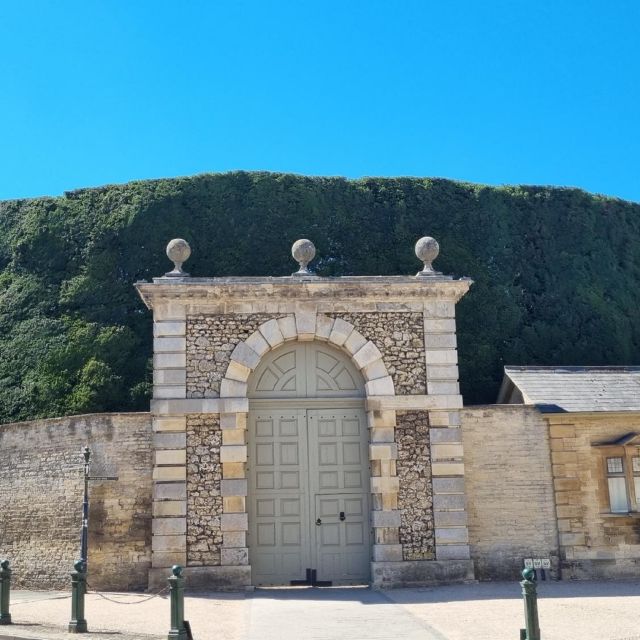 Cirencester's Hidden History: A Self-Guided Audio Tour - Bathurst Estates Great Yew Hedge