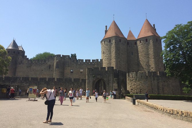 Cité De Carcassonne Guided Walking Tour. Private Tour. - Exploring Carcassonnes Medieval Walls