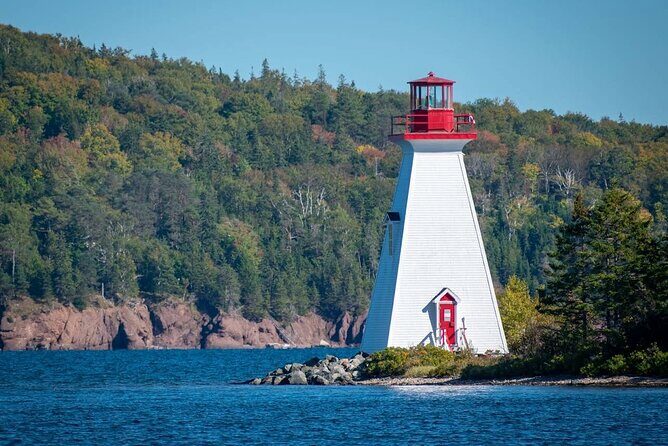City and Coastal Heritage Louisbourg Fortress and Lighthouse Tour - Who Will Enjoy This Tour?