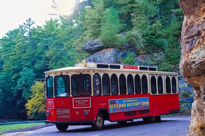 City and History Trolley Tour in Wisconsin Dells - Key Points