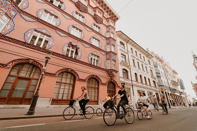 City Bike Tour Ljubljana - Included Amenities