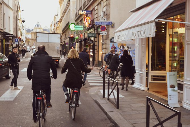 City Bike Tour on a Dutch Bike - Bicycle and Accessibility