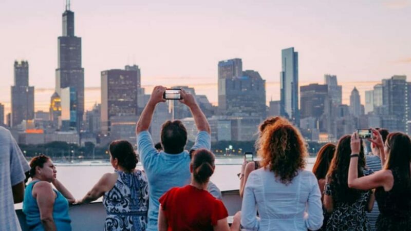 City Cruises Chicago: Premier Lunch or Dinner Cruise - A Deep Dive into the Experience