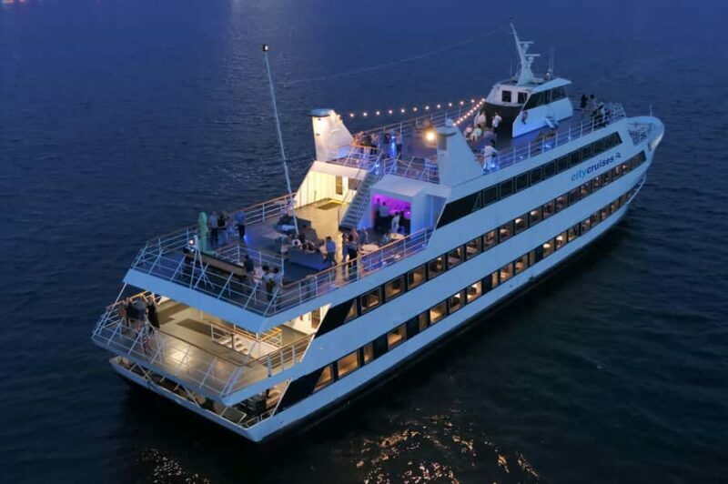 City Cruises Philadelphia: Buffet Brunch/Lunch/Dinner Cruise - The Sum Up