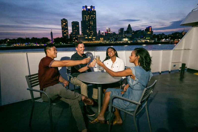 City Cruises Philadelphia: Buffet Brunch/Lunch/Dinner Cruise - FAQ