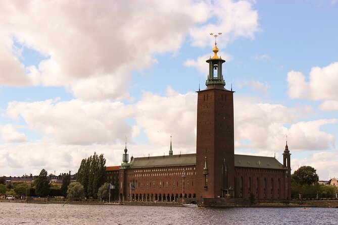 City Hall, Old Town & Vasa Museum - All-In-1 Guided Experience - Key Points