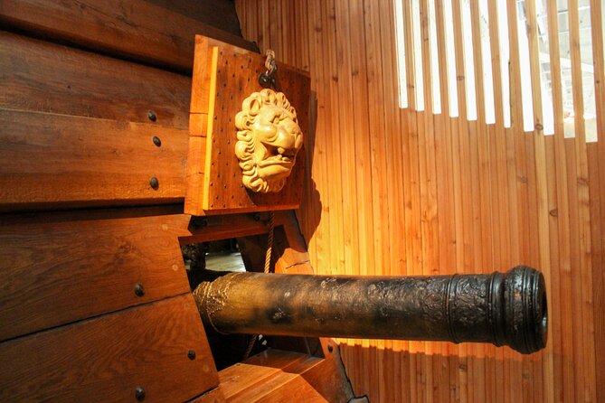 City Hall, Old Town & Vasa Museum - All-In-1 Guided Experience - Meeting and End Points