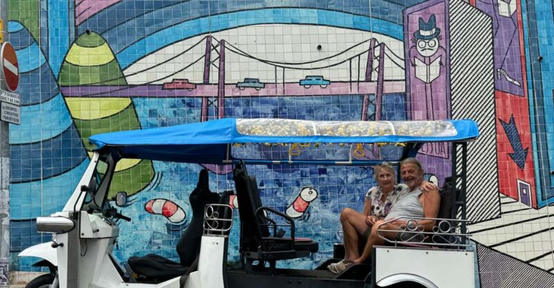 City Highlights Eco Tuk Tours - Key Points