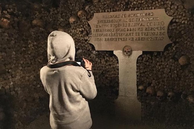City Highlights Tour + Entry Tickets for the Paris Catacombs - Meeting and End Points