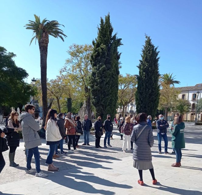 City Highlights Walking Tour in Spanish - Experience Highlights