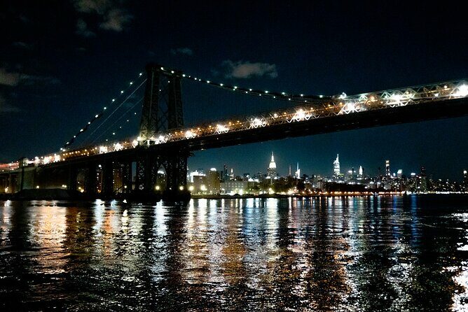 City Lights Cruise Experience the Skyline in Sparkling Lights - FAQ