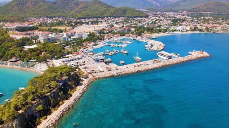 City of Kemer: Antalya Airport Private Transfer - Amenities and Assistance