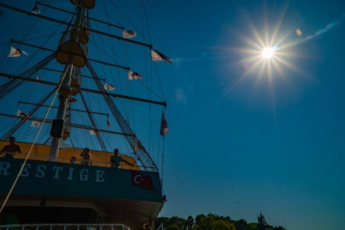 City of Side: All-Inclusive Boat Ride and Foam Party - Pickup and Drop-off