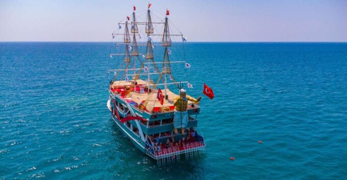 City of Side: All-Inclusive Boat Ride and Foam Party - Boat Tour Amenities