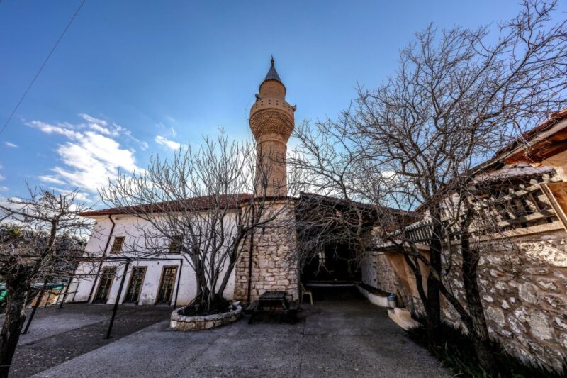 City of Side: Altinbesik Cave and Ormana Tour With Boat Ride - Key Points