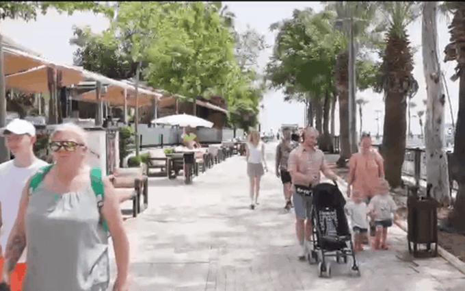 City of Side Boat Tour With Lunch And Soft Drinks - Customer Feedback and Caveats