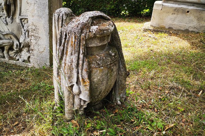 City of the Dead - Central Cemetery With Sandra Blum - Architectural Highlights
