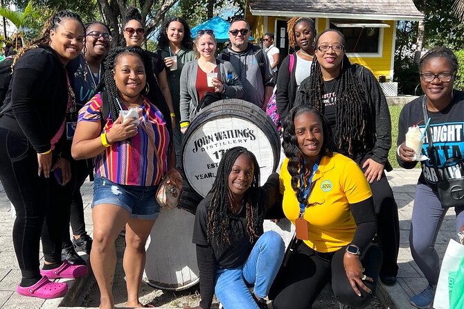 City Sight Seeing With Wine, Rum Cake and Conch Fritter Samples - Common Themes