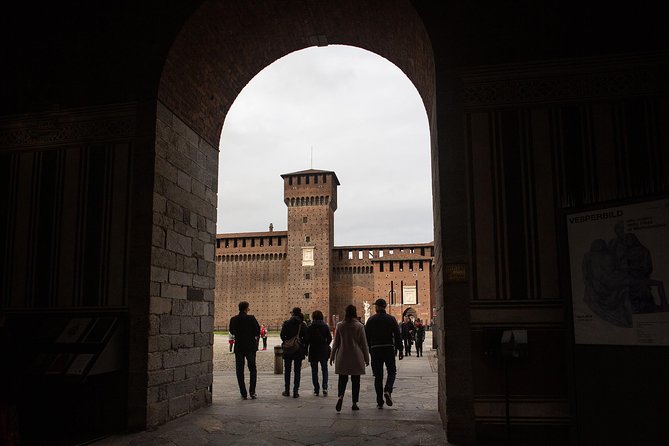 City Sightseeing Milan Hop-On Hop-Off Bus Tour - Onboard Features and Accessibility