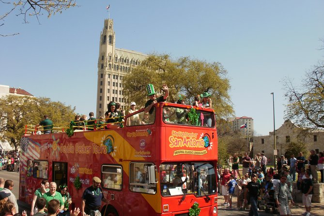 City Sightseeing San Antonio City Hop-On Hop-Off Bus Tour - Included Amenities and Features