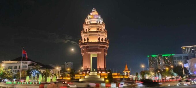 City Sites up in Lights Evening Tour - Additional Information