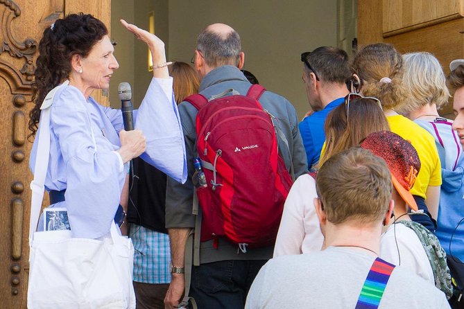 City Tour and Castle Tour With Green Vaults, Parade Rooms and Much More - Tour Group Size
