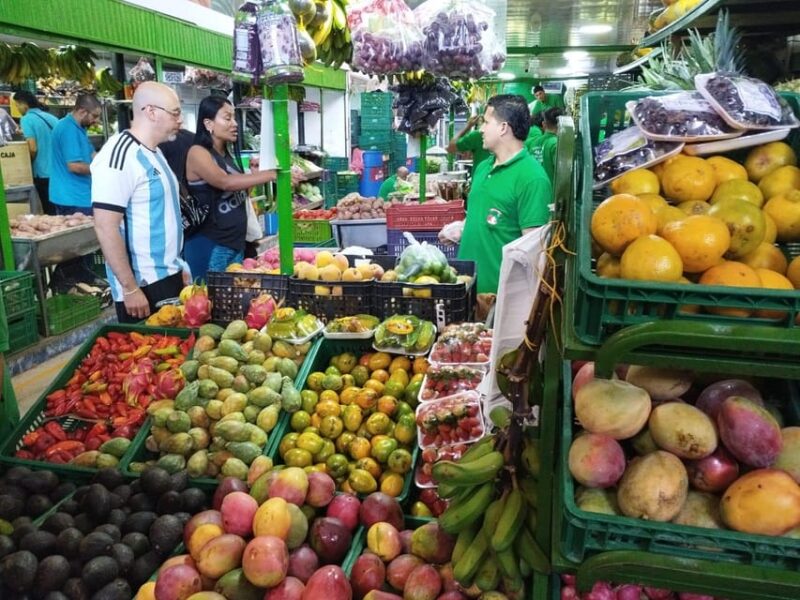 City Tour and Fruit Tasting - Cultural Experience