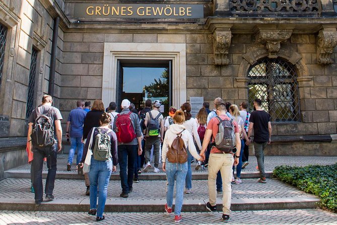 City Tour and Guided Tour in the New Green Vault - Program C - The Festive - Immersive Guiding System Experience