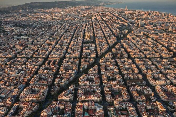 City Tour Barcelona - Pickup and Schedule
