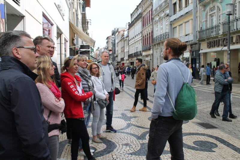 City Tour Discover Porto's Center in German (Maximum 12 Pax) - Tour Highlights
