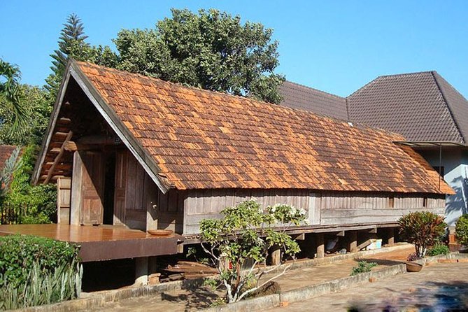 City Tour, Draysap Waterfall and Ban Don Village Buon Ma Thuot - Pickup and Start Time