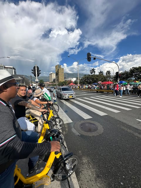 City Tour Express One Hour and a Half Medellín Electric Bicycle - Key Points