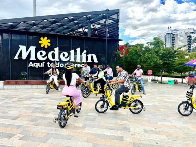 City Tour Express One Hour and a Half Medellín Electric Bicycle - Starting Location and Duration
