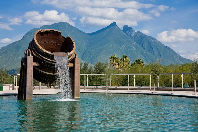 City Tour From Monterrey - Exploring Macroplaza and Cathedral
